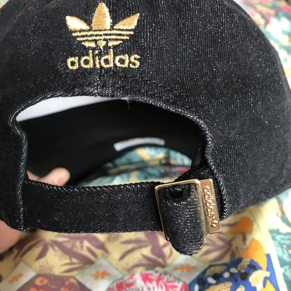 Adidas cap - Picture 4 of 7
